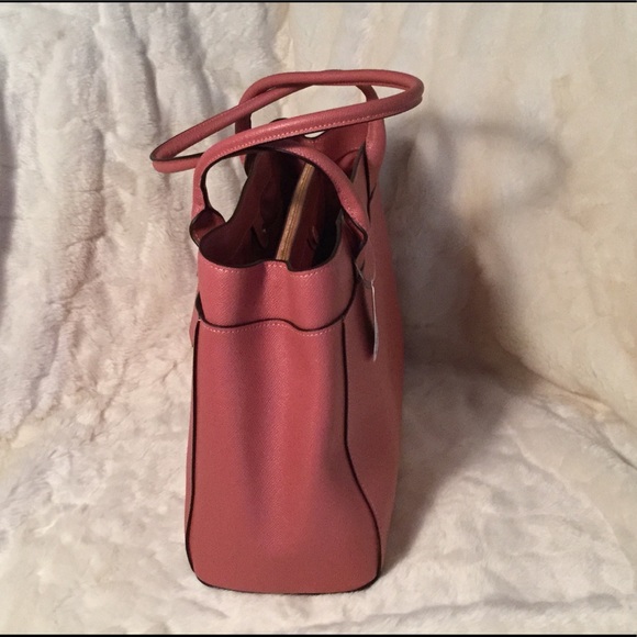 Coach Casey Tote in Peony at 50% off Retail - Picture 5 of 7